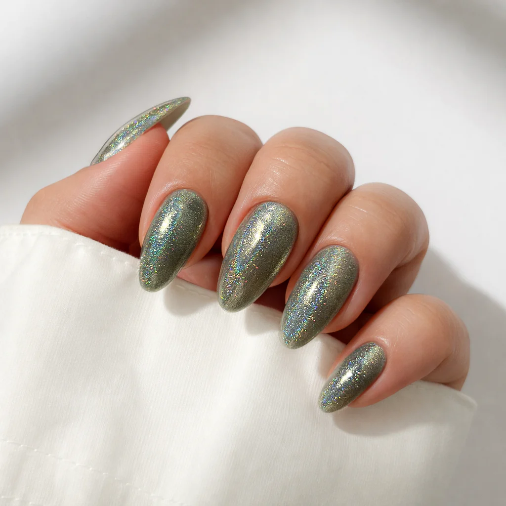 Gossamer - Holographic Nail Powder - Image 3