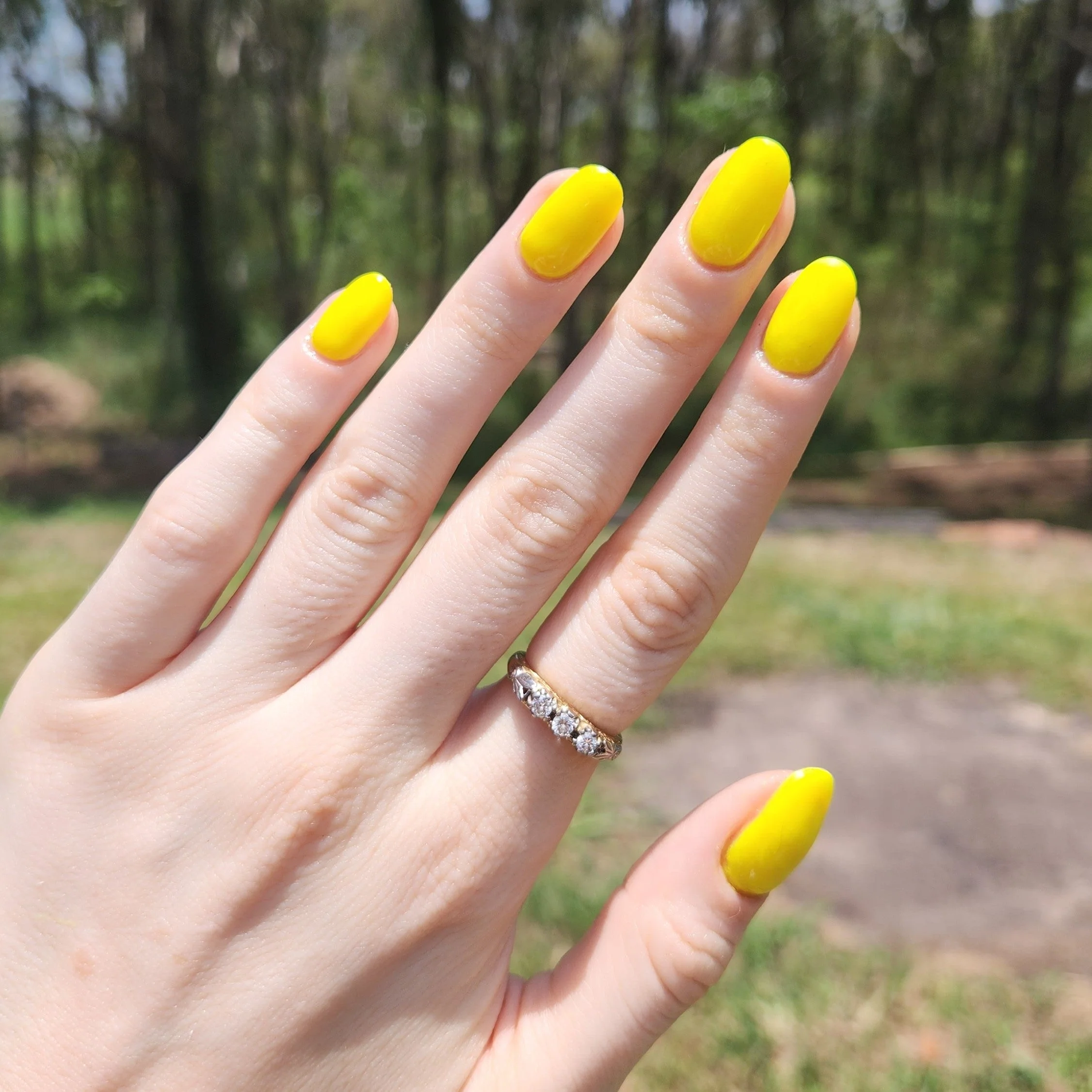 Lemon - Matte Neon Nail Powder - Image 3