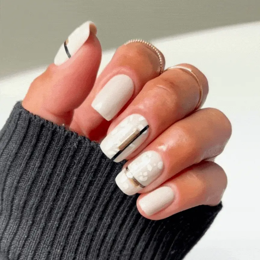 Noir Baroque - Square Sustainable Nails - Image 2