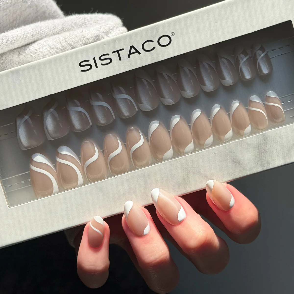 Silken Cats Eye - Almond Sustainable Nails - Image 3