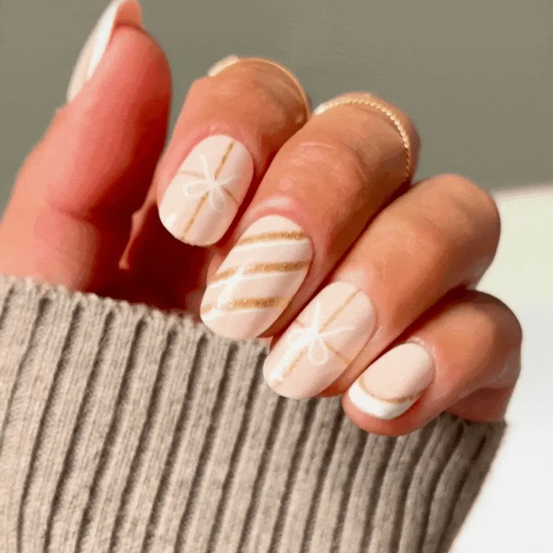Sugar Plum Ribbon - Oval Sustainable Nails - Image 2