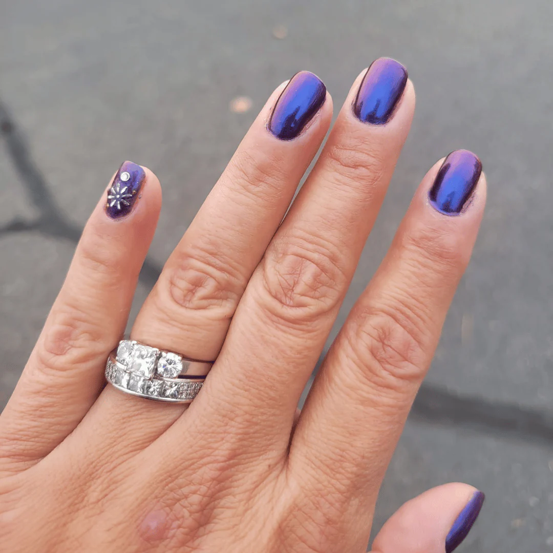 Twilight - Shade Shift Metallic Nail Powder - Image 6