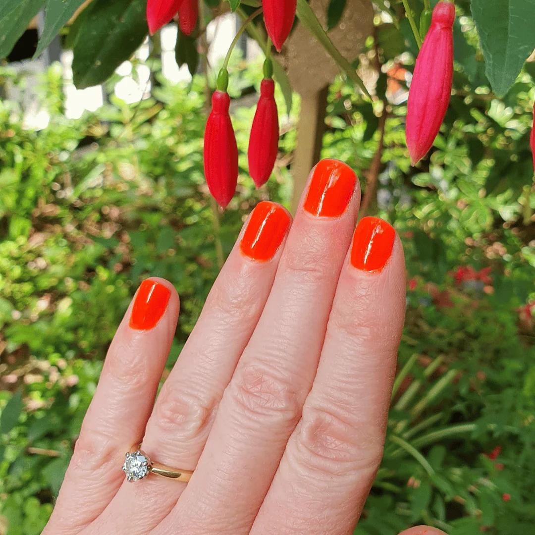 Vibrant Orange  - Matte Neon Nail Powder - Image 8